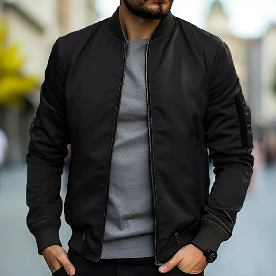 Bomber clásico en negro