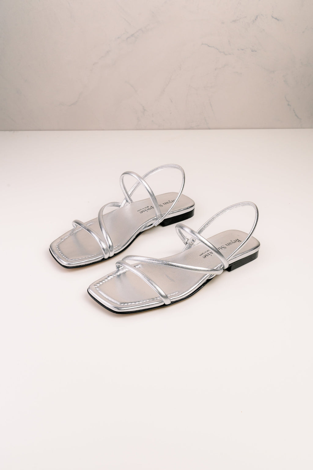 Roma Chic Silver — Sandali
