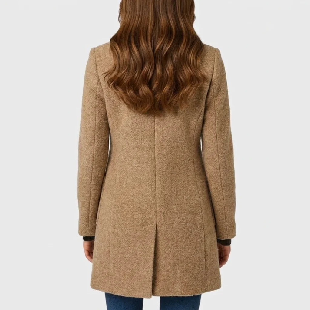 Benedetta — Cappotto Elegante e Comodo