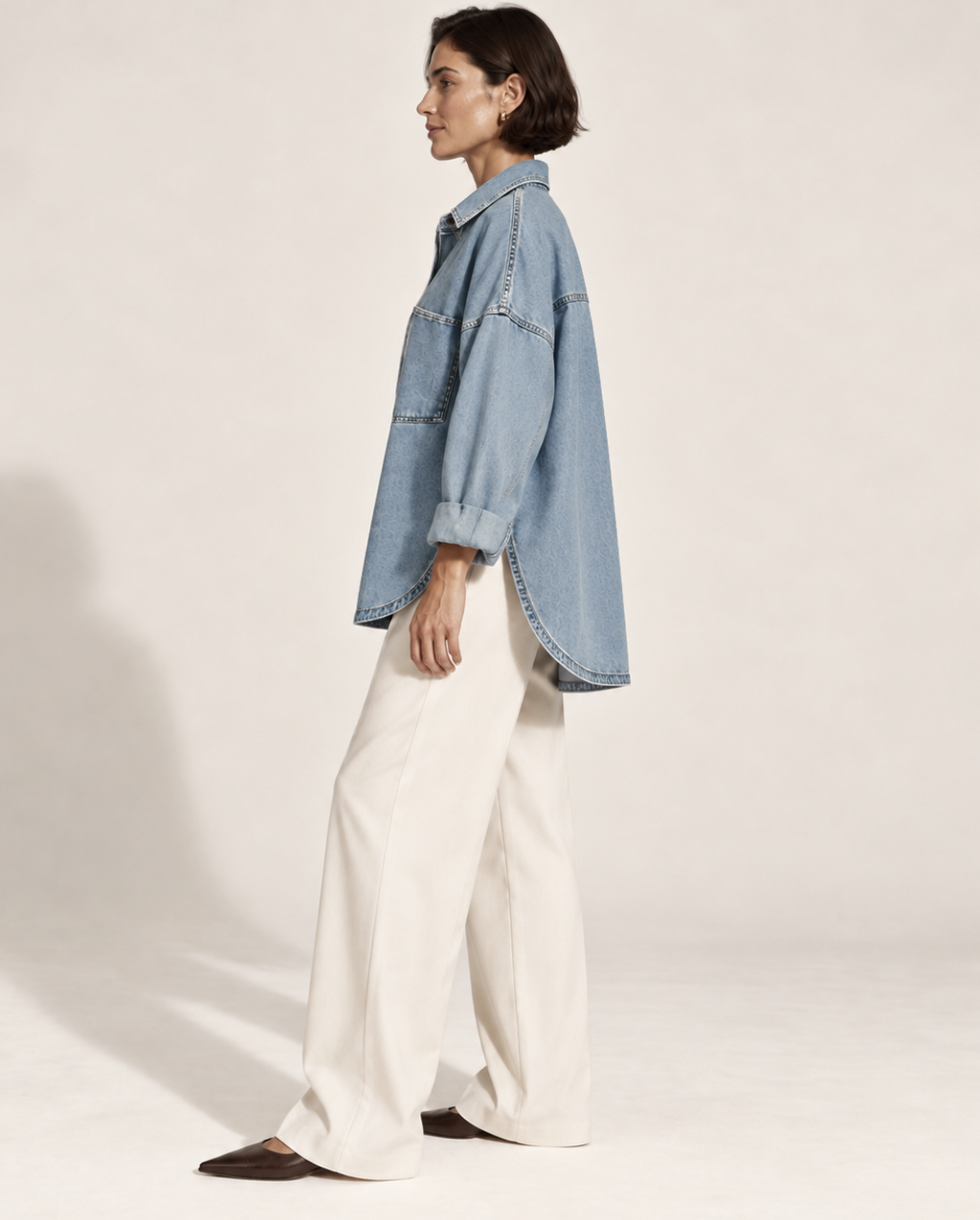 Giulia — Giacca Camicia in Denim di lato