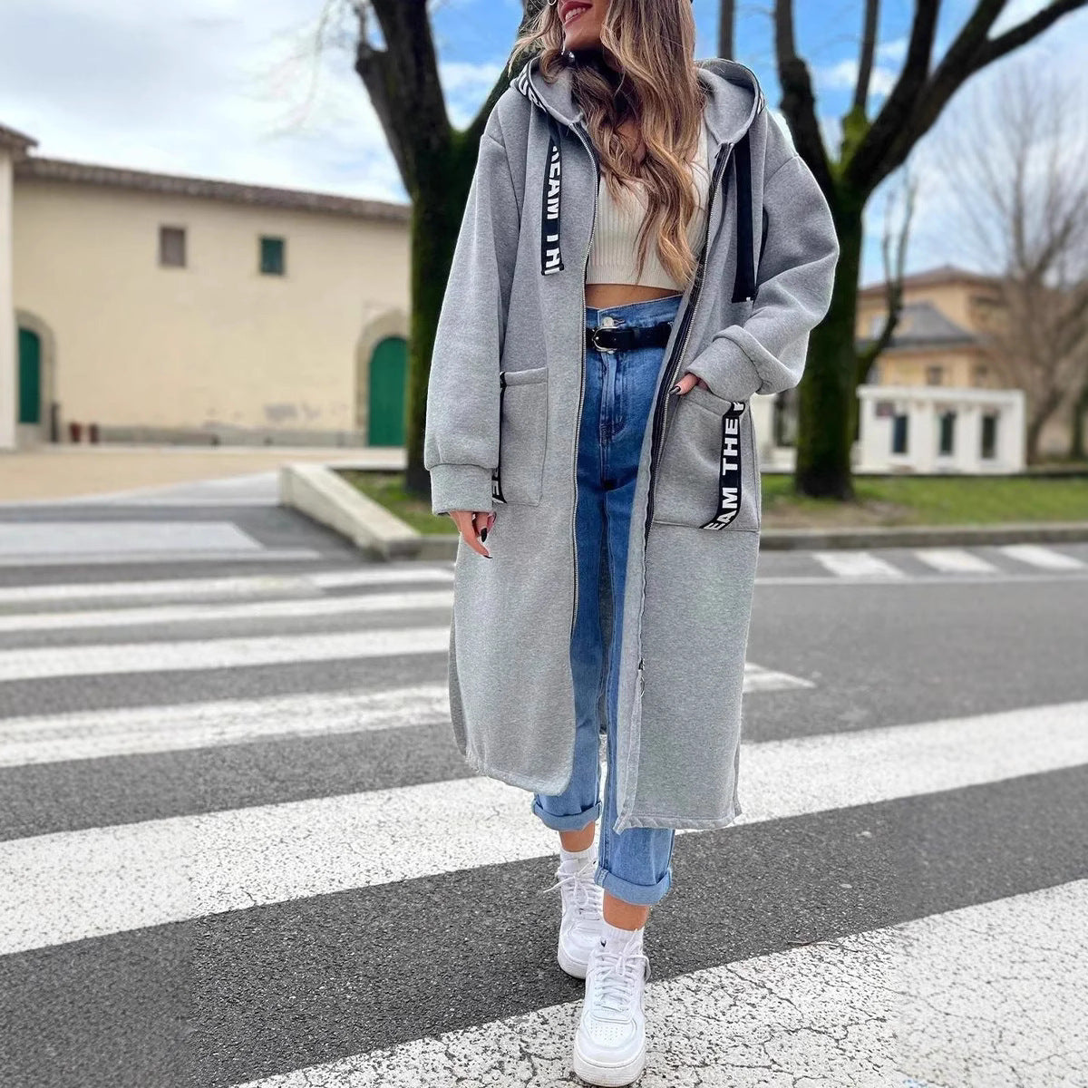 Lola — Cappotto Felpa con Cappuccio
